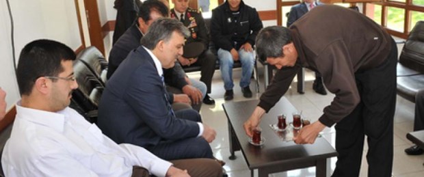 Gül: Hep el sallıyordunuz, bir uğrayım dedim