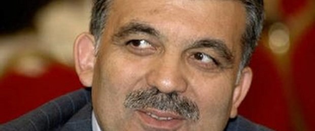 Gül: Herkes kendine bir gelsin
