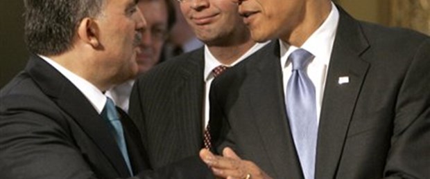 Gül ile Obama ayaküstü konuştu