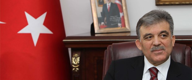 Gül tartışmalı yasaları onayladı