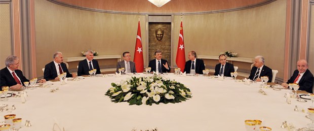 Gül: Üniversiteler lisenin devamı gibi olmamalı