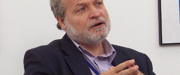Gürsel: Kitabımı kepaze etsinler diye yazmadım