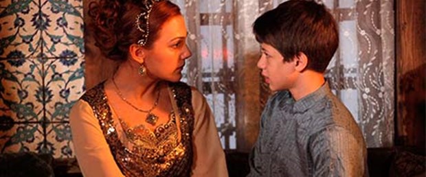 Hürrem kapana kısıldı!
