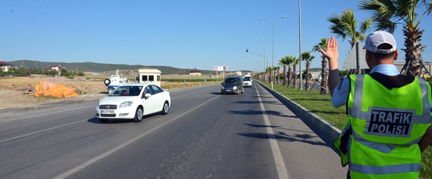 huzur-operasyonunda-aranan-19-kisi-yakalandi_8012_dhaphoto2.jpg