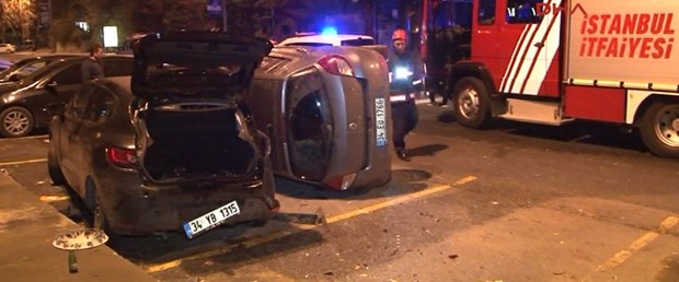 171204-otomolin-üstüne-düştü.jpg