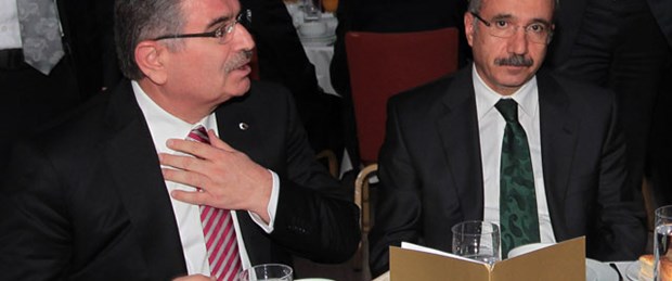 İki eski bakana oda aranıyor