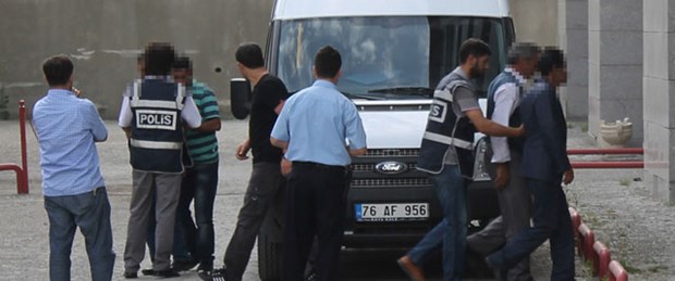 İranlı ajanlar kendilerine turist süsü vermiş