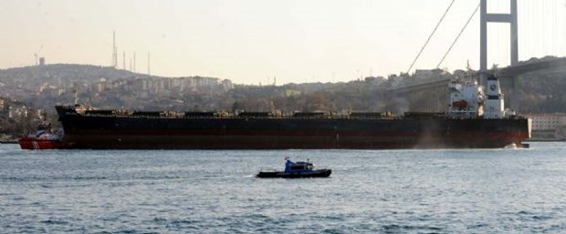 istanbul boğazı gemi arıza.jpg