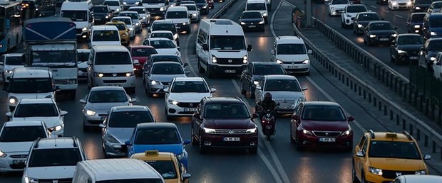 otomobiltrafik.jpg