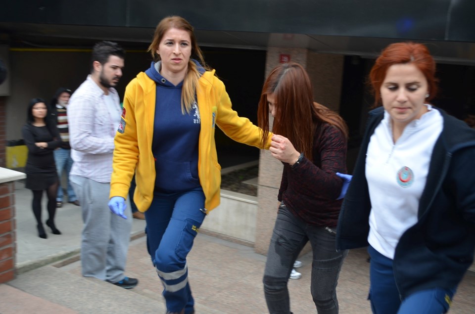 Çalışanlar büyük panik yaşadı.