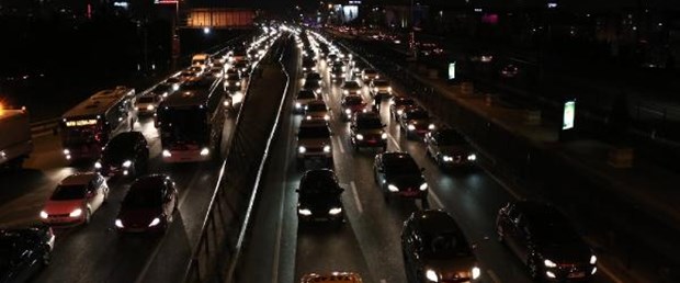 istanbul-trafik-30-04-15.jpg