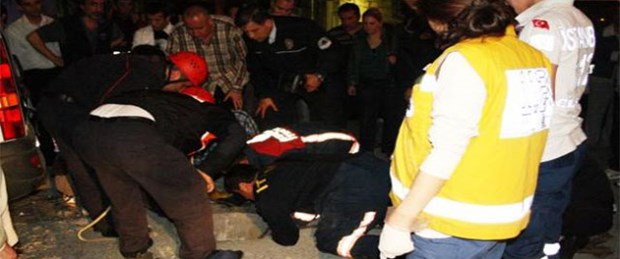 İstanbul’un göbeğinde rögara düştü