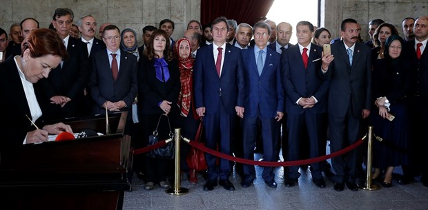 İyi Parti Genel Başkanı Meral Akşener, yeni...