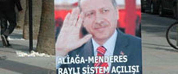 İzmir'de afiş krizi
