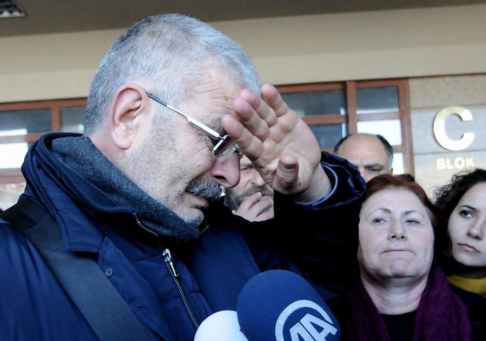 Tutuklanan Onur Kılıç'ın babası gözyaşlarına hakim olamadı.
