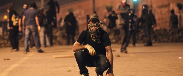 İzmir’deki Gezi operasyonuna 12 gözaltı daha