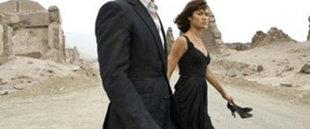 James Bond Tom Ford giyiyor