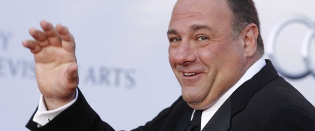 James Gandolfini hayatını kaybetti