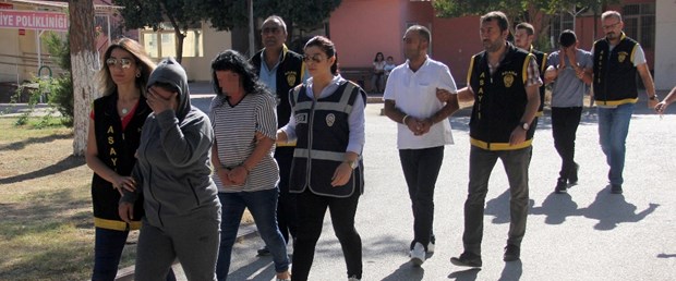 Adana’da iki kadın barda tanıştıkları...