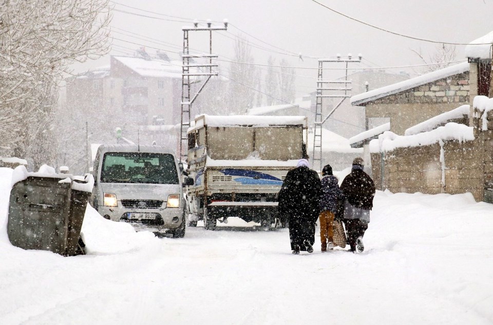 YURDUN DOĞU KESİMİNDE DE KAR YAĞIŞI