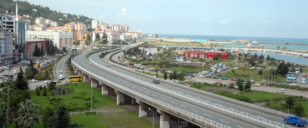 Karadeniz Sahil Yolu'na mercek