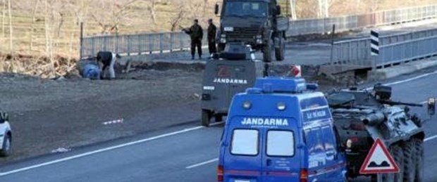 Karayolunu havaya uçuracaklardı