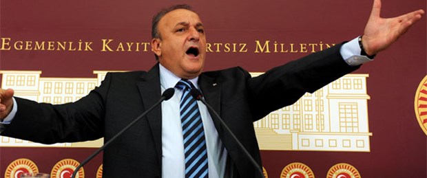 'Karga sesleriyle müzakere diye bağırıyorlar'