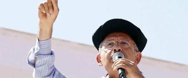 Kılıçdaroğlu 'Ecevit mavisi'ni seçti