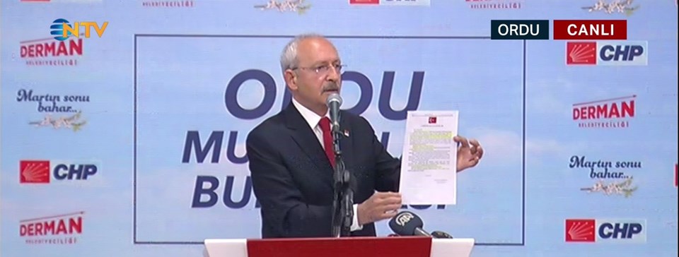 Kılıçdaroğlu, söz konusu kararnameyi gösterdi