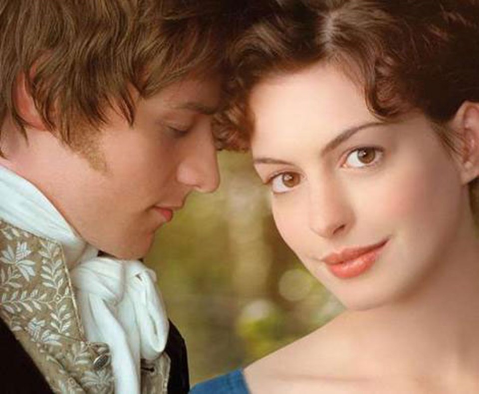 Anne Hathaway Julian Jarrold imzalı 'Becoming Jane/ Aşkın Kitabı'nda Jane Austen'i canlandırmıştı.