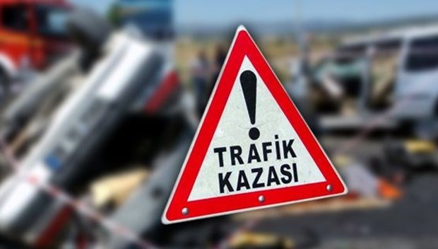 trafik kazası araba kazası 1.jpg