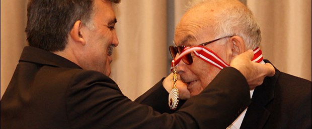 Köşk’ün ödülü Yaşar Kemal’e