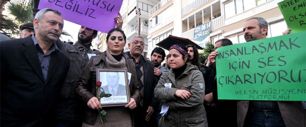 'Kürtçe şarkı söylesen de öldürülebilirsin'