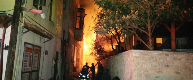 kusadası.jpg