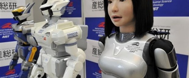 Manken robot, podyumlara çıkmaya hazır