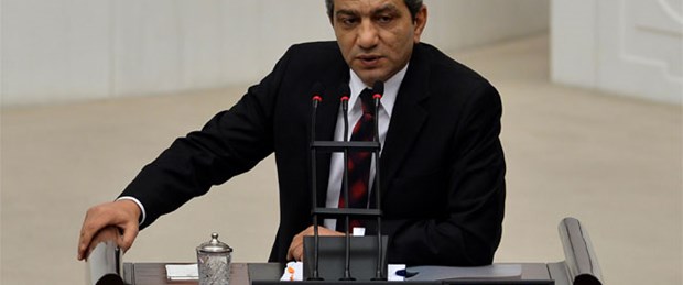 'Meclis'ten ve tüm kadınlardan özür diliyorum'