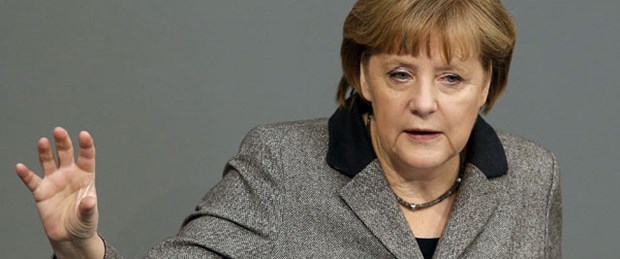 Merkel'den Maraş'taki Alman askerlerine ziyaret