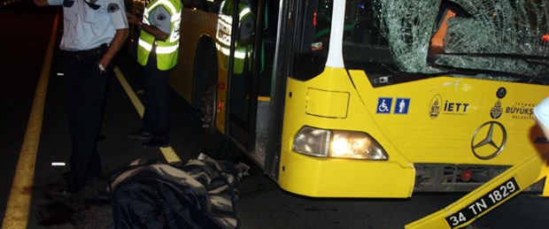 Metrobüs yolunda ölümlü kaza