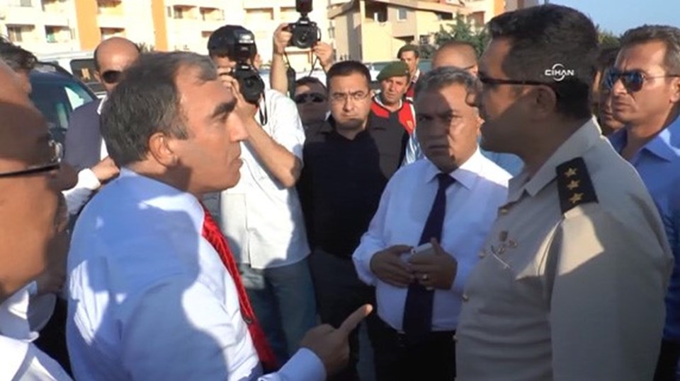 MHP Genel Başkan Yardımcısı Oktay Öztürk, Jandarma komutanı ile tartıştı