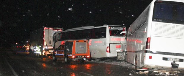 otobüs-kaza-21-03-15