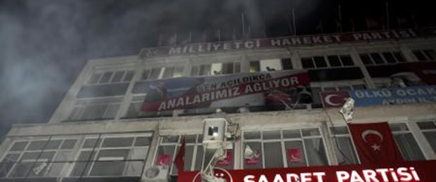 MHP’ye 500 polisle gece operasyonu