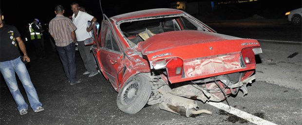 Milletvekilinin ailesi trafik kazası geçirdi