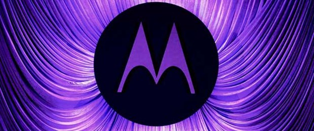 Motorola'dan 'modaya uygun' akıllı saat