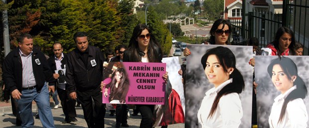 Münevver cinayeti olay yerinde protesto edildi