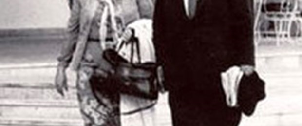 'Mussolini görünümlü Demirel'