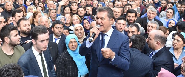 sarigul-bulent-ecevitin-siyasi-nezaketi-ve-siyasi-zarafetinden-geliyoruz_1666_dhaphoto4.jpg