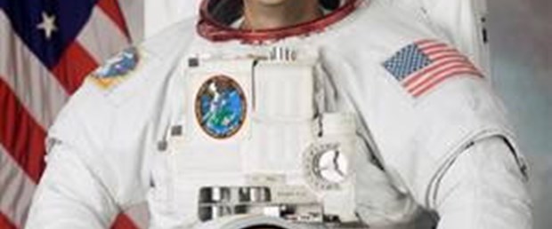 NASA astronotu hazırlıklarını 'tweet'liyor
