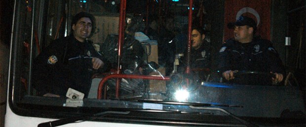 Noel Baba'dan polis çıkabilir!