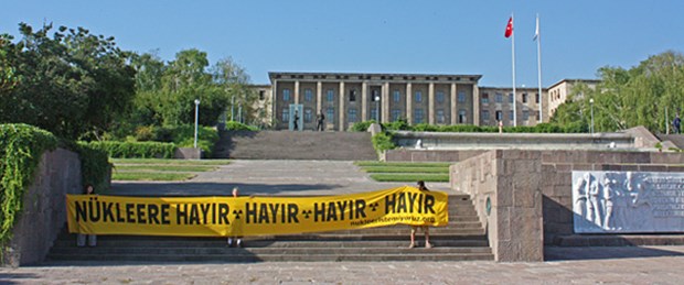 "Nükleere Hayır Hayır Hayır..."