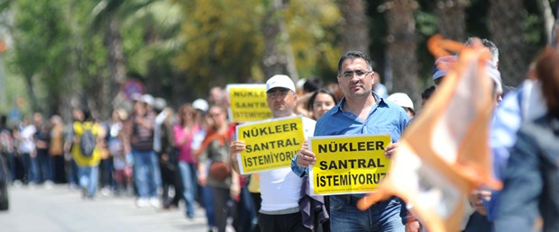 Nükleere karşı "insan zinciri"